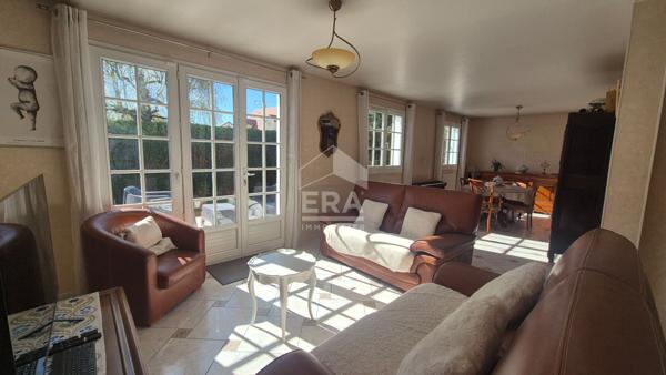 Maison Brie Comte Robert 6 pièce(s) 120 m2