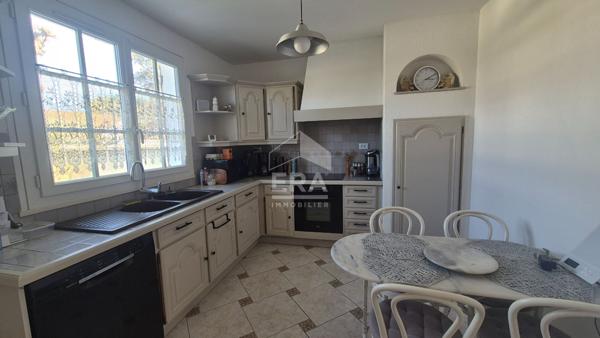 Maison Brie Comte Robert 6 pièce(s) 120 m2