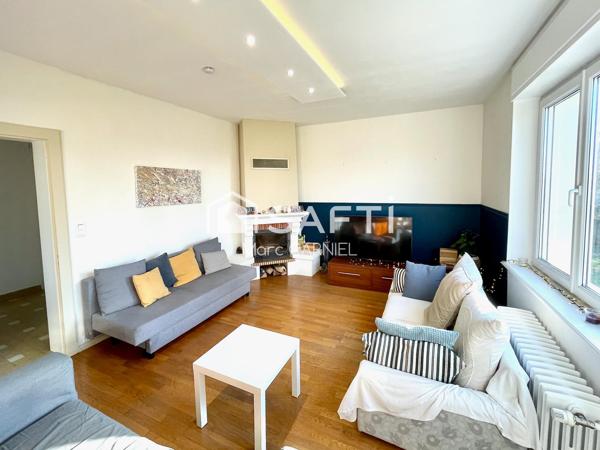JOLI JUMELÉ 175m2, rénové, calme, jardin, parking