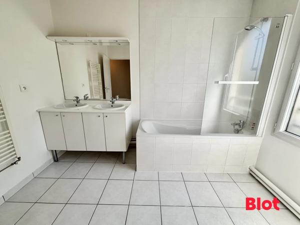 Appartement 4 pièce(s)