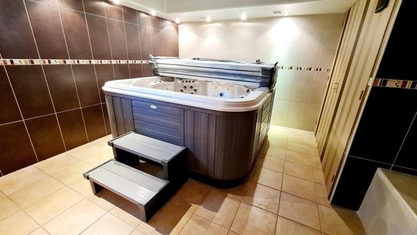 Vente Maison de luxe Pont-l'Évêque 8 Pièces 235 m²