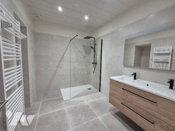 Cologne (32430) Maison de village T4 de 100m² avec petit jardin.