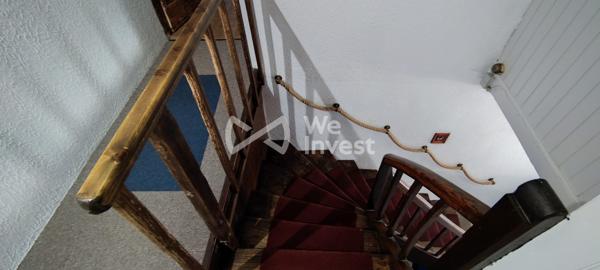 MAISON DE 273 M² AVEC PIECE INDEPENDANTE,GARAGE ET TERRAIN SANS VIS A VIS AU CALME
