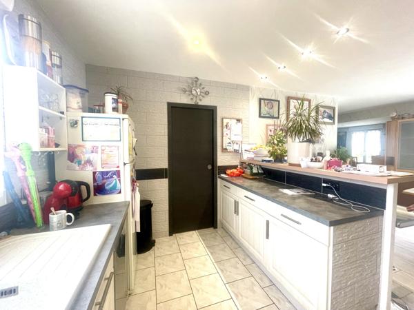 PAVILLON de PLAIN PIED - MIREBEAU