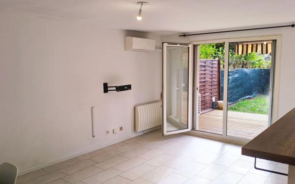 Appartement à louer    2 pièces •  Cagnes-sur-Mer