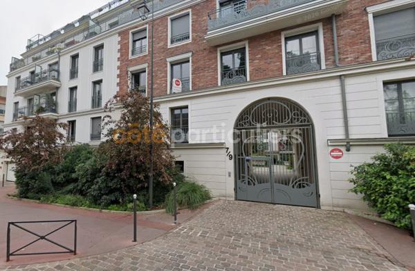 Vente
                Appartement43,75 m² - 2 Pièces -
                    CHATILLON (92320)