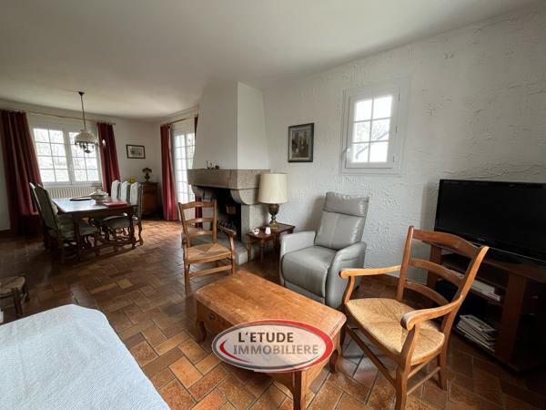 La Chapelle-sur-Erdre : Maison familiale 6 pièces à proximité du bourg