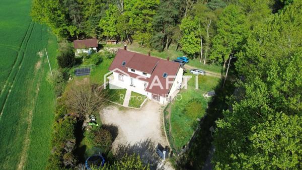 BELLE MAISON DE 170 M2 AVEC TERRAIN DE 2333 M2
