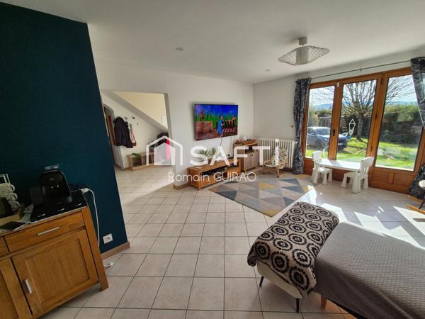BELLE MAISON DE 170 M2 AVEC TERRAIN DE 2333 M2