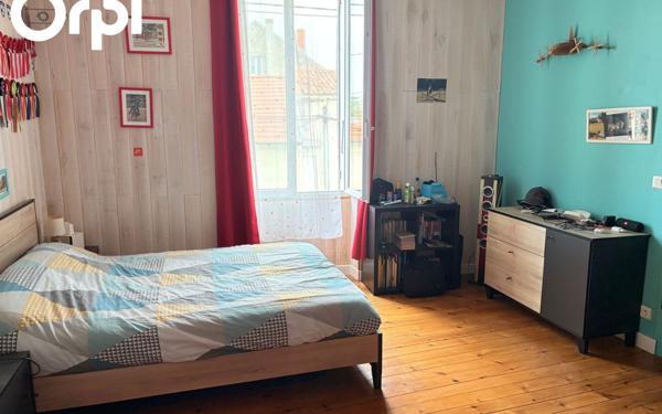 Maison à vendre    5 pièces •  Bourcefranc-le-Chapus