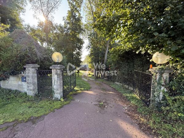 POMMEUSE – Maison familiale 4 chambres avec piscine sur plus de 5 000 m²