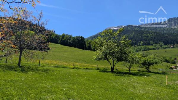 🏔️ Rare à la vente : Terrain avec vue panoramique au cœur de la Chartreuse - 1310 m2