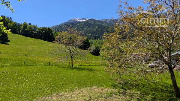 🏔️ Rare à la vente : Terrain avec vue panoramique au cœur de la Chartreuse - 1310 m2