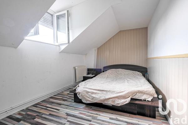 House for sale 8 rooms 142 m² Montévrain