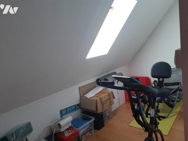 Maison à vendre à GUERLEDAN (22530), Côtes d'Armor (22), située sur la commune de Mûr-de-Bretag...