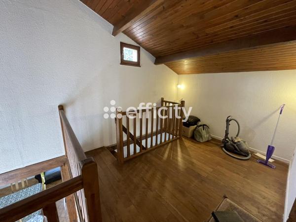 Maison 7 pièces - 158 m²