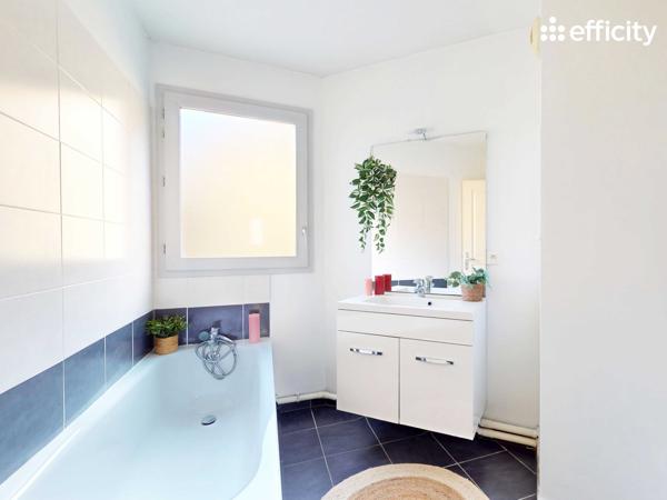 Appartement 3 pièces - 57 m² Exclusivité efficity