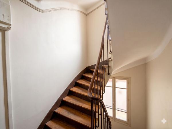 Studio 25 m² - Montreuil limite Vincennes (Quartier Carnot)