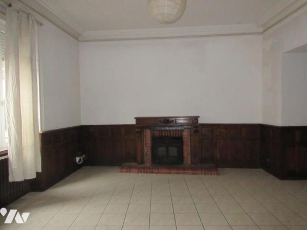 MAISON DE VILLE 4 CHAMBBRES