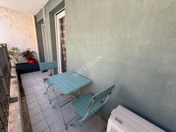 Appartement Villeurbanne 69100 proche montchat, copropriété récente, balcon, cuisine US, garage