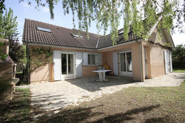 Bouffémont (95570) A vendre à Bouffémont, maison, 222 m2, 9 chambres, terrain 734 m2