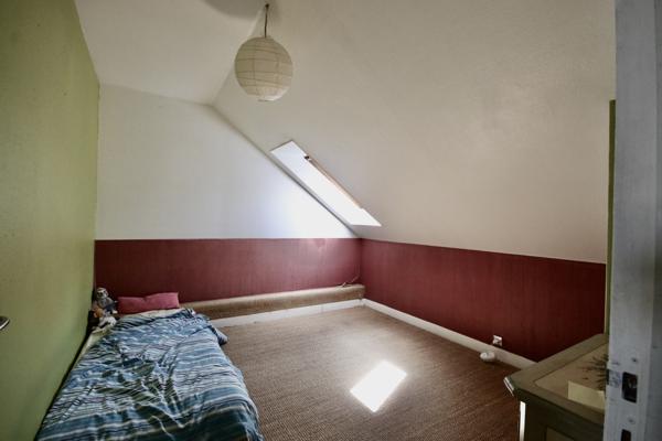 Bouffémont (95570) A vendre à Bouffémont, maison, 222 m2, 9 chambres, terrain 734 m2