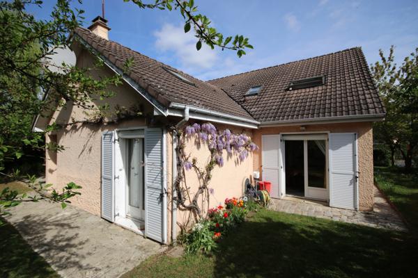 Bouffémont (95570) A vendre à Bouffémont, maison, 222 m2, 9 chambres, terrain 734 m2