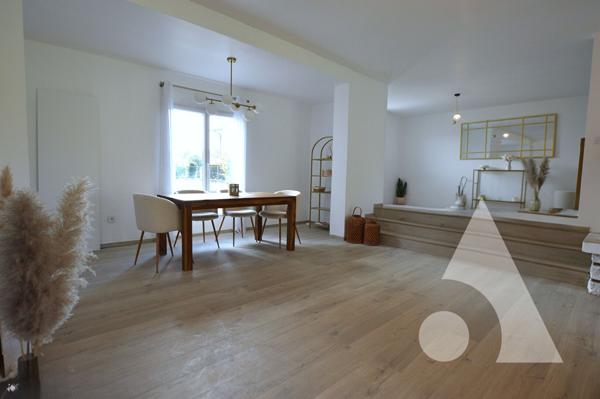 Maison 5 pièces 177.51 m2