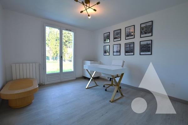 Maison 5 pièces 177.51 m2