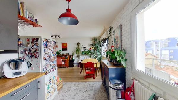 EXCLUSIVITÉ – 3 PIÈCES AVEC BALCON – BAS-MONTREUIL