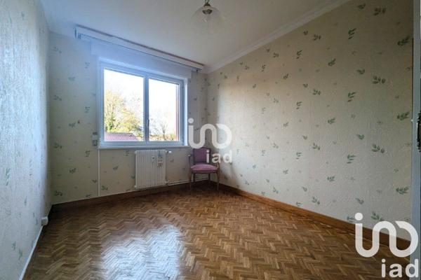 Appartement 5 pièces de 121 m² à Lens (62300)