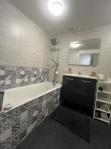 Appartement AURILLAC 2 pièces avec TERRASSE