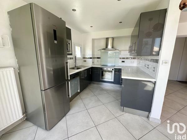 Appartement 4 pièces de 71 m² à Palaiseau (91120)