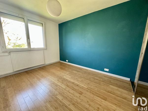 Appartement 4 pièces de 71 m² à Palaiseau (91120)