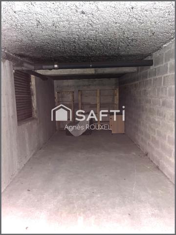 NANTES - Bellamy - St Félix - dans une impasse