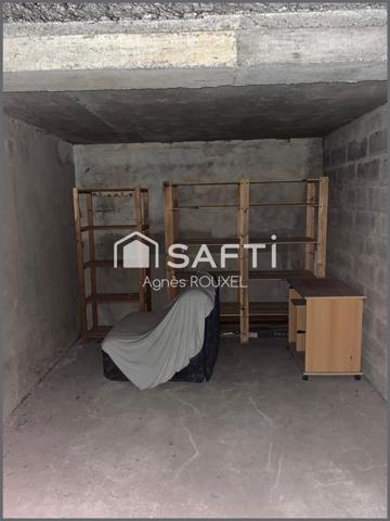 NANTES - Bellamy - St Félix - dans une impasse