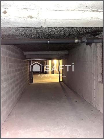 NANTES - Bellamy - St Félix - dans une impasse