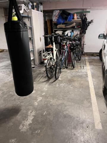 NEUVILLE SUR SAONE. Duplex 4 pièces 87m2 avec terrasse et parking abrité privé et sécurisé