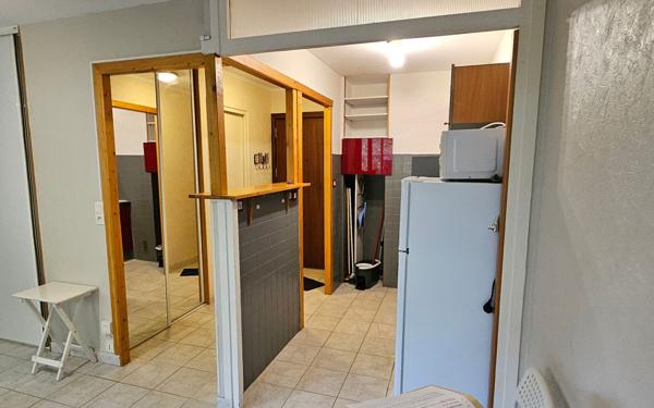 Appartement à vendre    1 pièce •  Chambéry