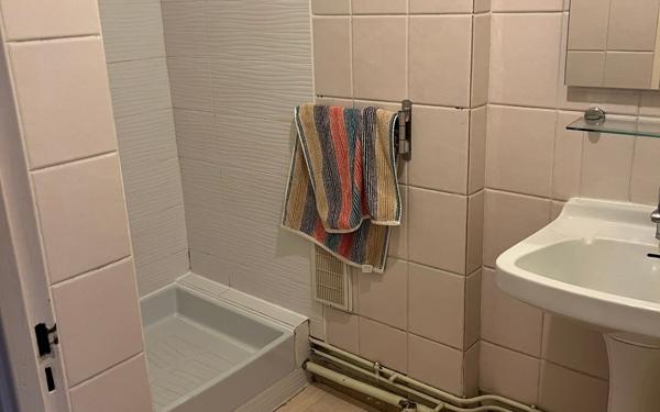 Appartement à louer    1 pièce •  Tours