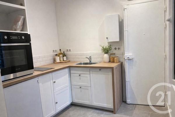 Appartement F2 à vendre  2 pièces - 30 m2 SURESNES - 92