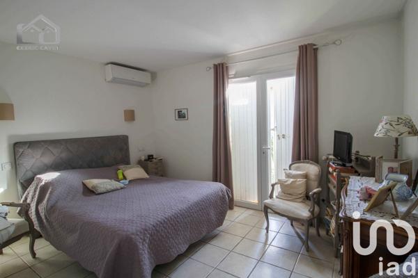 Maison à vendre 14 pièces 305 m² Solliès-Pont