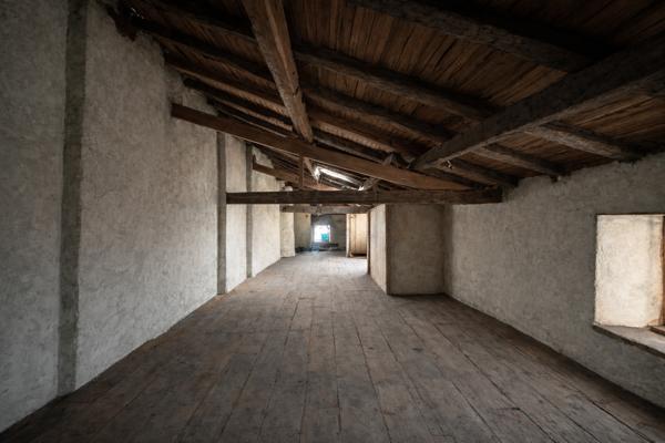 Renovation Project with Great Potential in the Heart of Civr