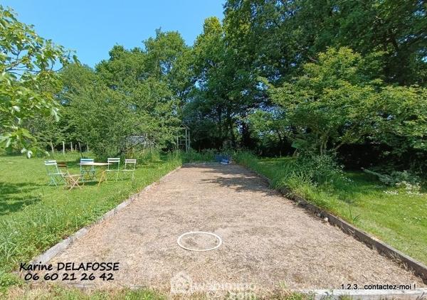 Grange 219 m² à Aubigny-Les Clouzeaux 85430