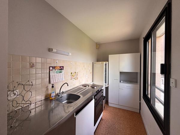 Appartement - studio résidence sénior avec vue sur la Mayenne