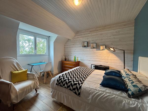 Maison du centre de Donges 4 chambres et un bureau de 155.76 m2 avec jardin clos de 650m² et un grand garage