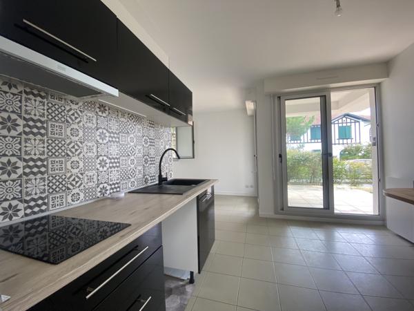 ARCACHON !  T2 de 37 m2, jardin de 150 m2, parking et cave !