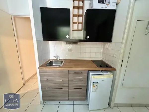 Appartement à louer 1 pièce 30.76m² Aix-en-Provence (13100)