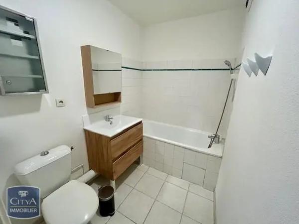 Appartement à louer 1 pièce 30.76m² Aix-en-Provence (13100)