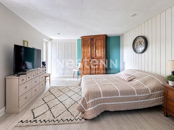 VENTE maison en pierre a YFFINIAC  4 chambres terrain de 2456m²!
